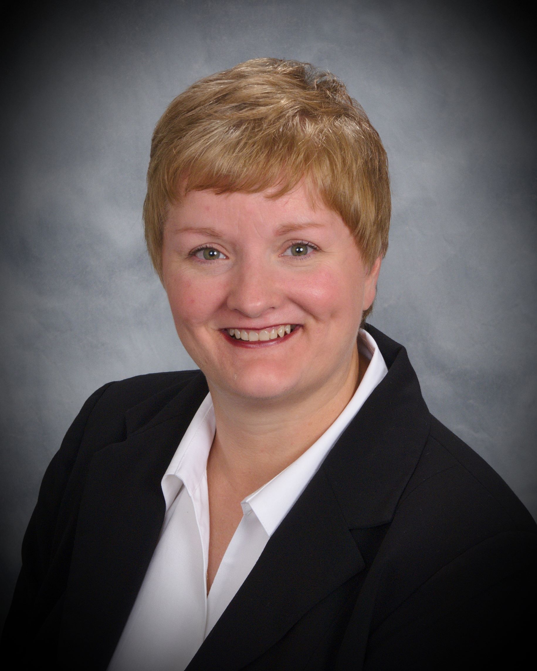 Karmen Hollis-Etter